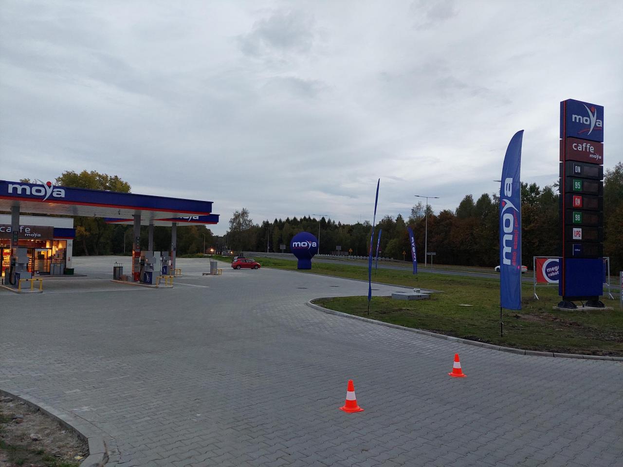 2022.08.18 - MOYA otworzyła nową stację paliw na Śląsku - fotoreportaż