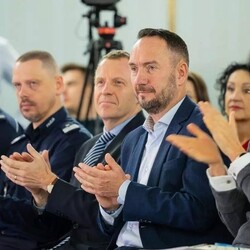 Ruszyła kampania „Dzieciństwo bez Przemocy” – policja włącza się w działania!