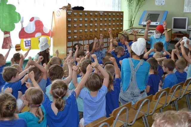 Dzie&#324; dziecka w bibliotece (fotorelacja)