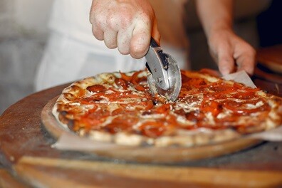 Otwieram pizzerię - czego potrzebuję?