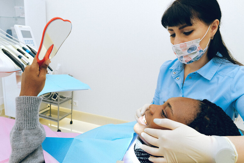 Pedodoncja – dlaczego powinniśmy iść z dzieckiem do dentysty?