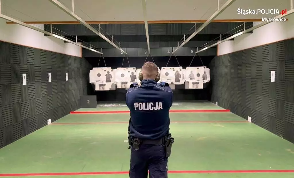 Policjanci doskonalili umiejętności strzeleckie / fot. KMP Mysłowice