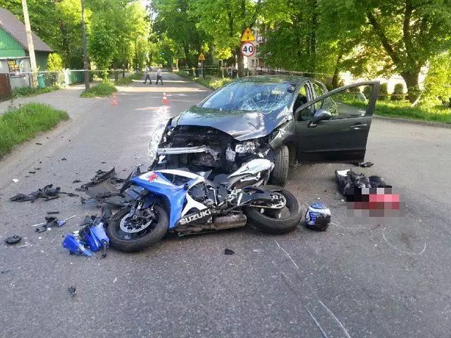 &#346;miertelny wypadek motocyklisty
