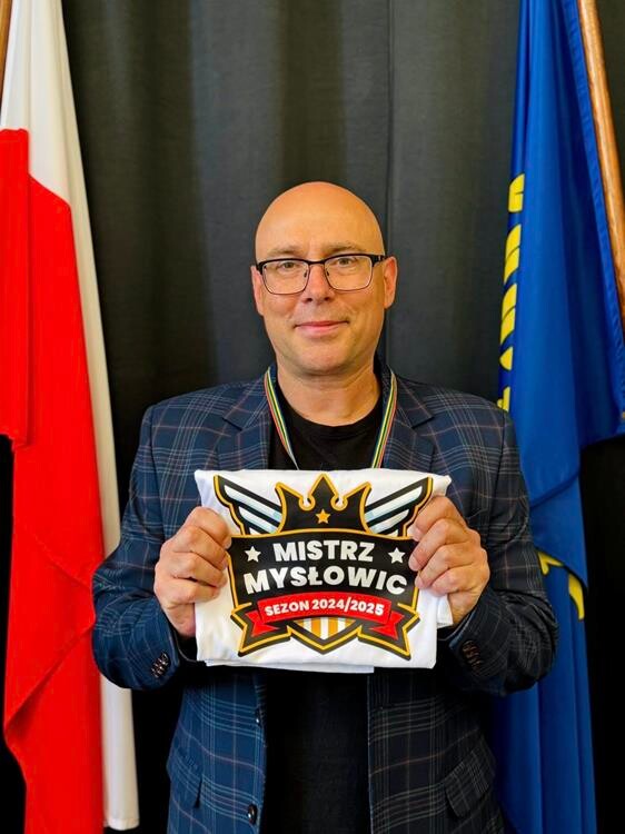 Uroczyste wręczenie medali sportowcom z klas 7–8 Szkoły Podstawowej nr 6 / fot. UM Mysłowice